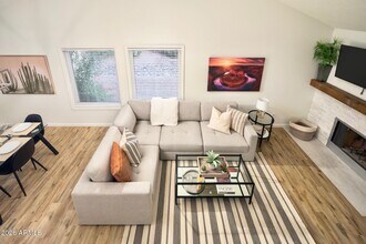 322 E Bluebell Ln in Tempe, AZ - Building Photo - Building Photo