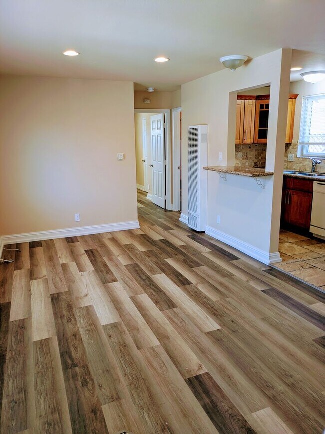 7231 Lockwood St in Oakland, CA - Building Photo - Building Photo