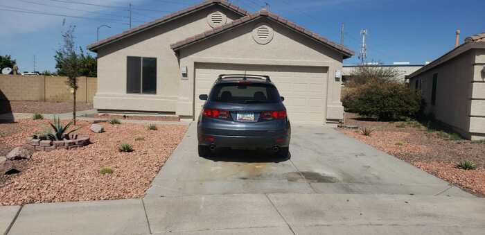 16906 N Briarwood Dr in Surprise, AZ - Building Photo