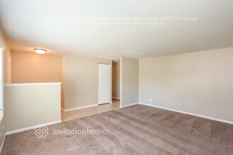 800 S Cedarcrest Dr in Schaumburg, IL - Building Photo - Building Photo
