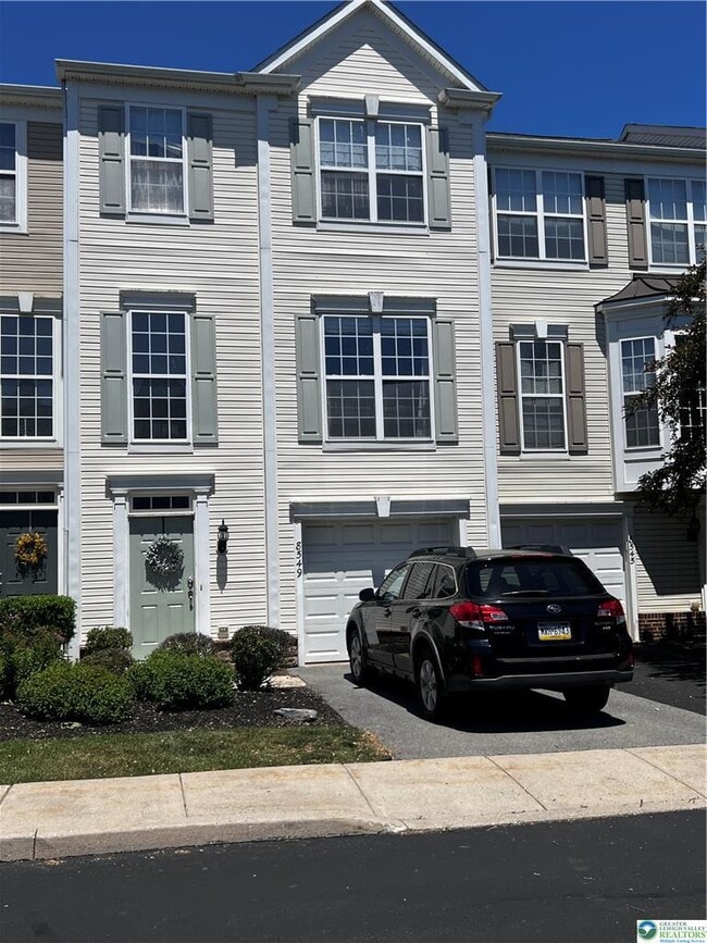 property at 8549 Gateway Rd