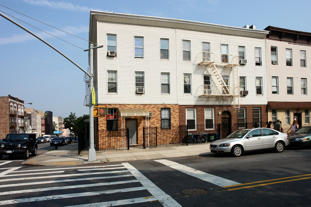 650 6th Ave in Brooklyn, NY - Building Photo