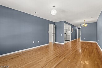 457 Irvine Turner Blvd in Newark, NJ - Building Photo - Building Photo