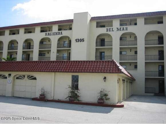 property at 1305 S Atlantic Ave