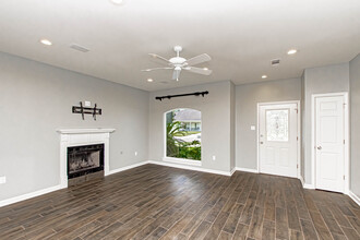 13333 Parwood Ave in Baton Rouge, LA - Building Photo - Building Photo