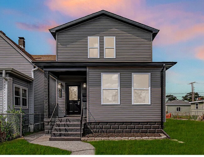 508 W 144th St, Unit 1 in East Chicago, IN - Building Photo - Building Photo