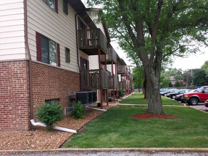 Park West 217-546-7575 in Springfield, IL - Foto de edificio