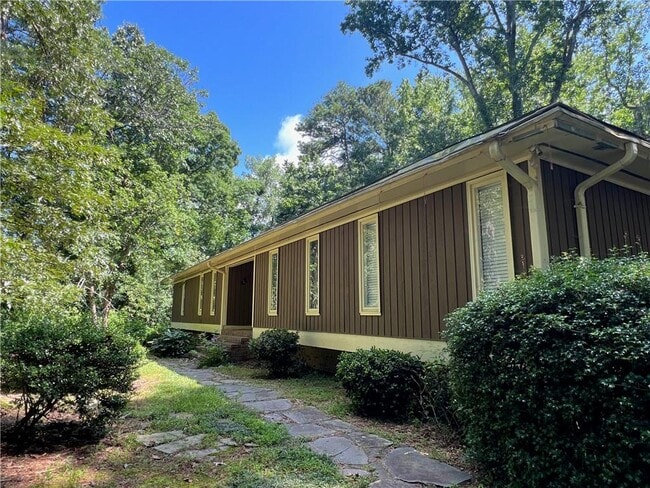 4968 Twin Branches Way in Dunwoody, GA - Building Photo - Building Photo