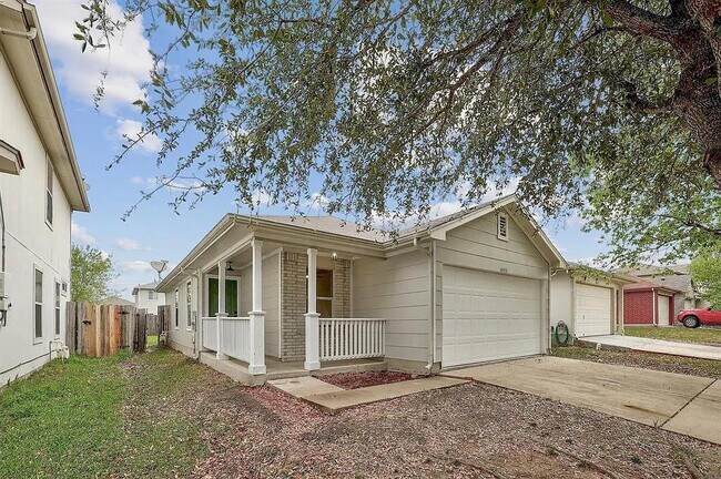 16816 Jaron Dr in Manor, TX - Building Photo - Building Photo