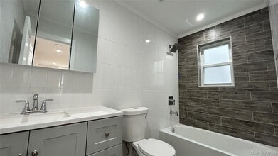 69-31 Burchell Ave in Queens, NY - Building Photo - Building Photo