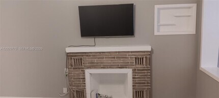 1600 SW 14th St in Fort Lauderdale, FL - Building Photo - Building Photo