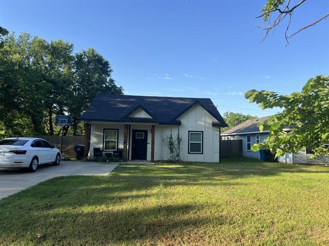 property at 900 Rice St