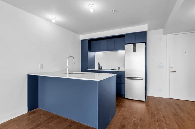 property at 1220 Bd René-Lévesque E