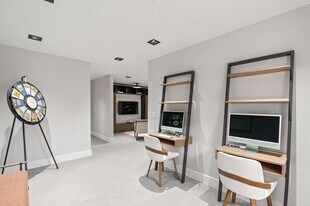 Dira East Apartments in Columbia, SC - Building Photo