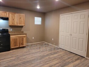 2721 E 3rd St in Lubbock, TX - Building Photo - Building Photo