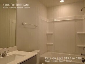 5106 Fir Tree Ln in Morrisville, NC - Building Photo - Building Photo