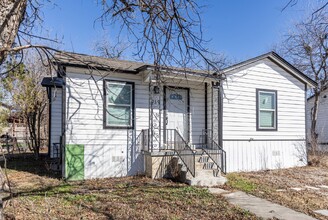 919 Fair Ave in San Antonio, TX - Foto de edificio - Building Photo