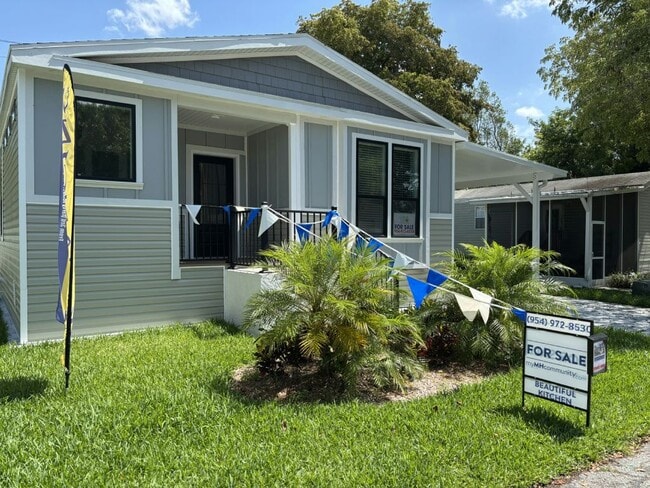 6703 NW 30th St in Margate, FL - Building Photo - Building Photo
