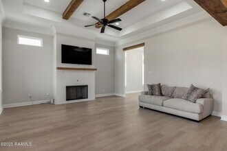 109 Easy Rock Landing Dr in Broussard, LA - Building Photo - Building Photo