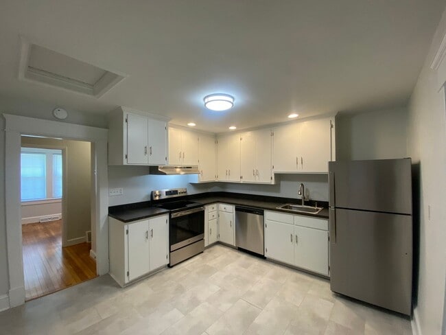 302 Spring St in Charlottesville, VA - Building Photo - Building Photo