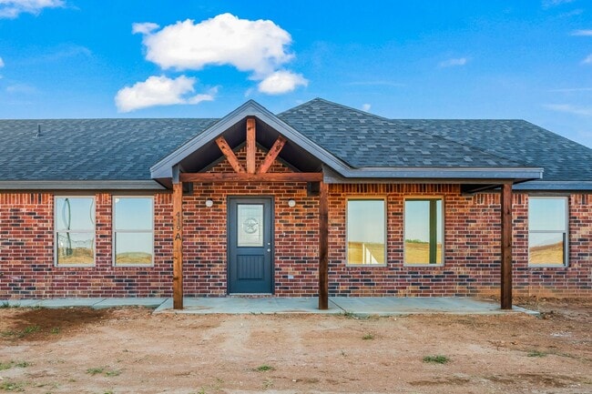 419 North F M 789 in Slaton, TX - Building Photo - Building Photo