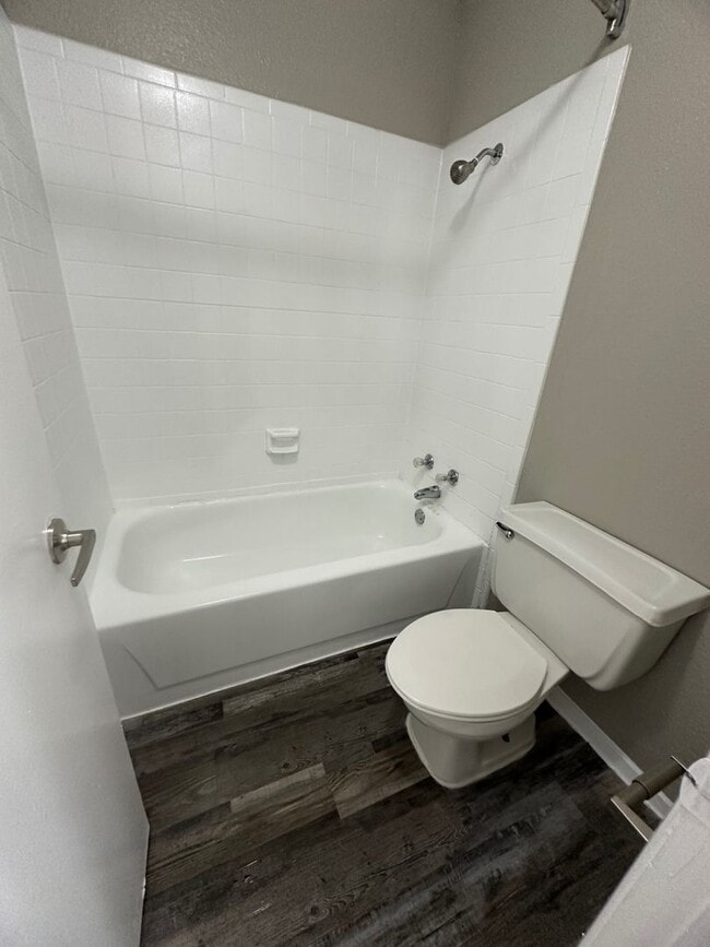 property at 1201 Park Vista Dr