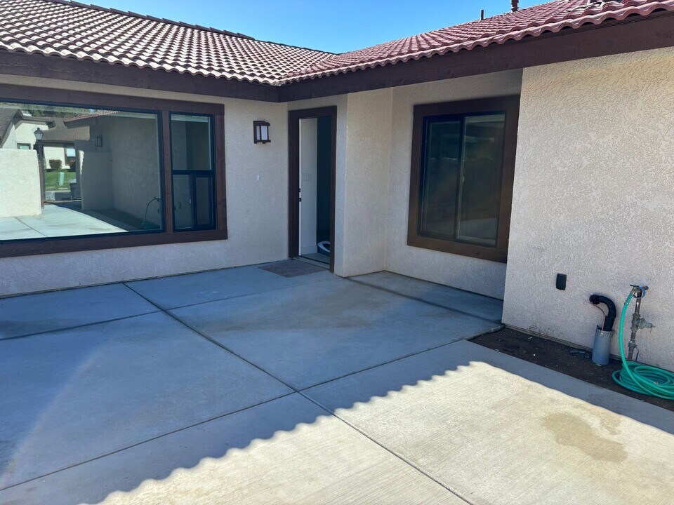 1225 Jackie Ln in Santa Maria, CA - Building Photo