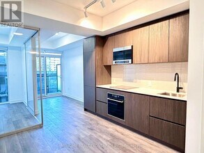 127 Broadway Ave in Toronto, ON - Building Photo - Building Photo