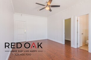 724 S Mariposa Ave in Los Angeles, CA - Building Photo