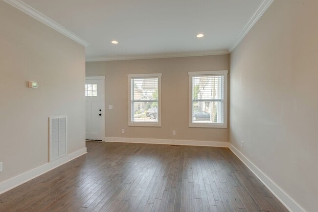 6012 California Ave in Nashville, TN - Building Photo - Building Photo