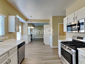 931 Balsam Wood Ln in Lebanon, OH - Foto de edificio - Building Photo