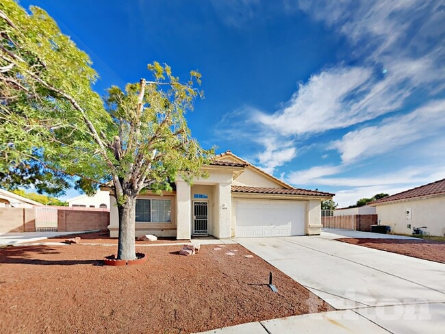 600 Rio Del Sol Dr in North Las Vegas, NV - Building Photo - Building Photo