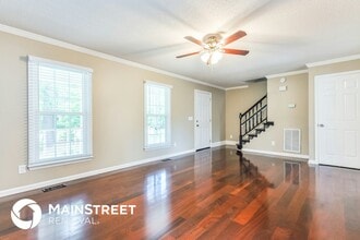 501 Hunters Ridge Dr in Fuquay Varina, NC - Building Photo - Building Photo