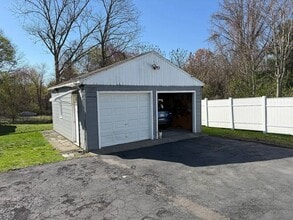 41 Wilkins Ave in Albany, NY - Foto de edificio - Building Photo