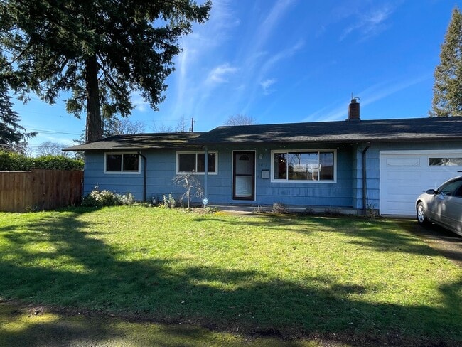 property at 8011 SE 79th Ave