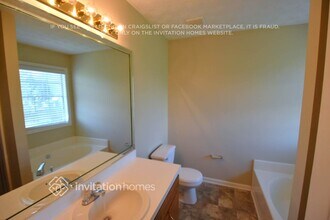 5062 Snap Dragon Dr in Flowery Branch, GA - Building Photo - Building Photo