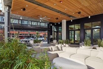 SKAIA in Oakland, CA - Building Photo - Building Photo