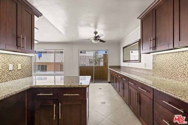 property at 1033 6th St