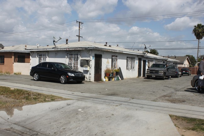 13606-13612 Avalon Blvd in Los Angeles, CA - Building Photo - Building Photo