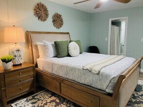 4242 Heron Way in Bradenton, FL - Building Photo - Building Photo