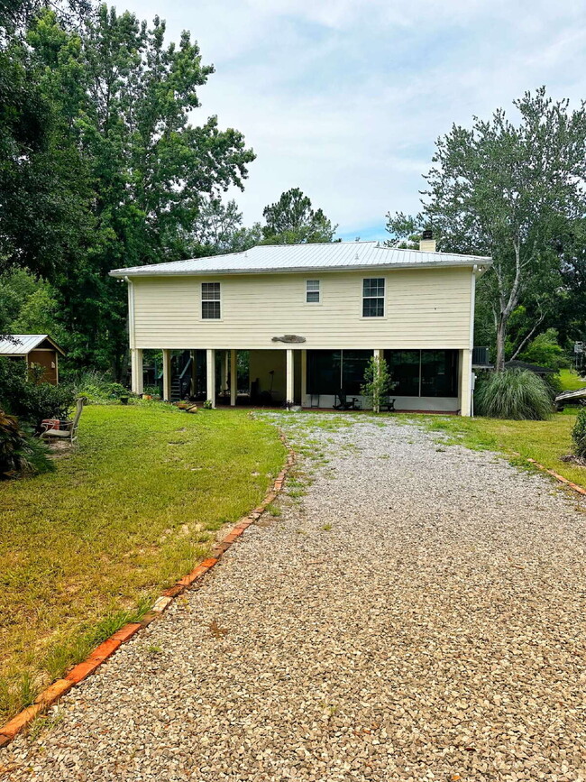 165 Moss Ave in Vernon, FL - Building Photo - Building Photo