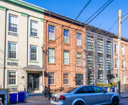 114 Bloomfield St Apartments