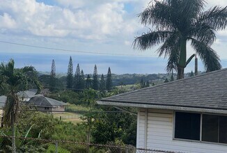 4973 Puuwai Rd in Kalaheo, HI - Building Photo - Building Photo