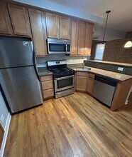 2340 W Granville Ave in Chicago, IL - Building Photo - Building Photo