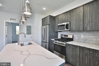 1939 N Darien St in Philadelphia, PA - Building Photo - Building Photo