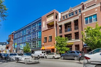 1534 W Fullerton Ave in Chicago, IL - Building Photo - Building Photo