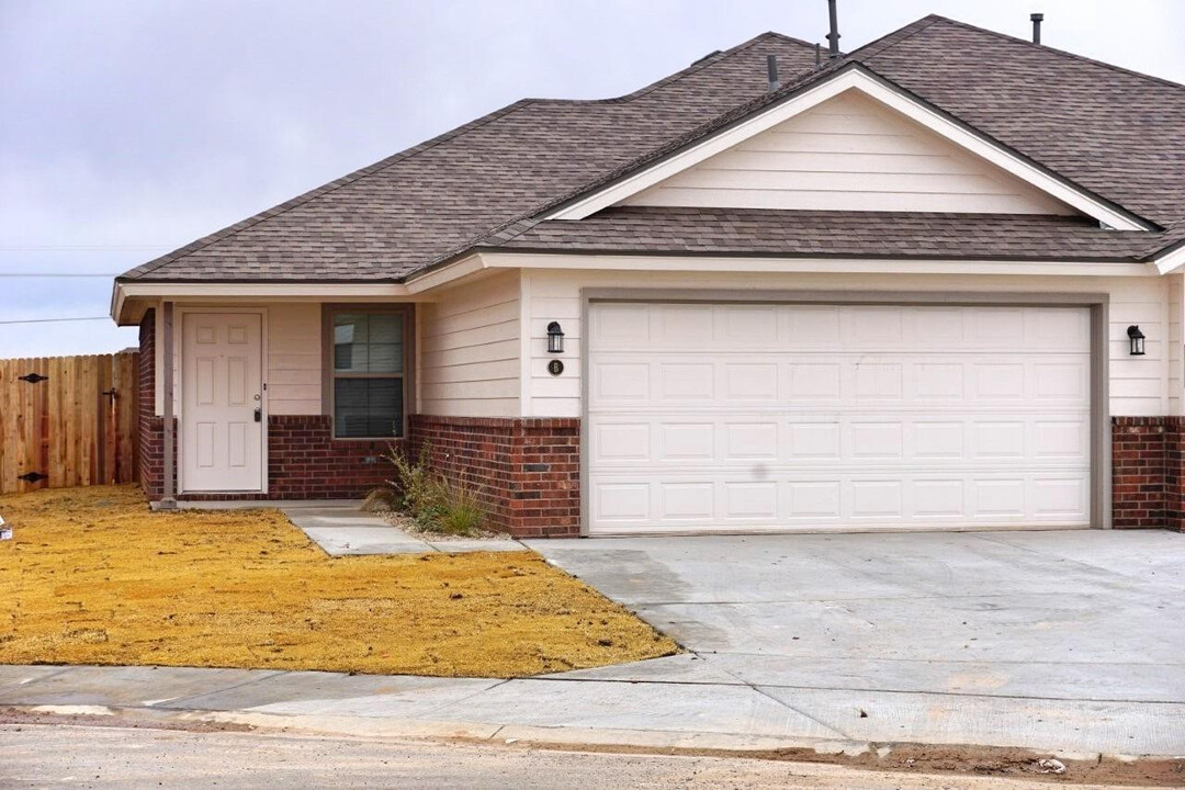 12006 Evanston Ave in Lubbock, TX - Building Photo