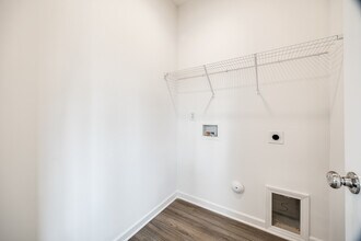 22 S Mickley Ave in Bessemer City, NC - Building Photo - Building Photo