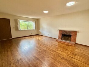 194 Wedgewood Ave in Los Gatos, CA - Building Photo - Building Photo