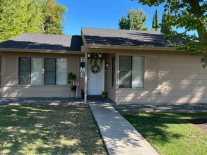 3339 Riverton Way in Stockton, CA - Building Photo - Building Photo